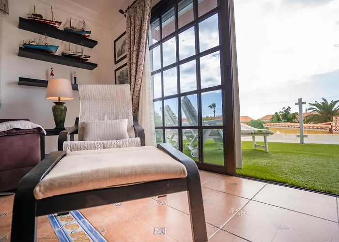 Villa La Laja With 5 Bedrooms And Sea View Callao Salvaje