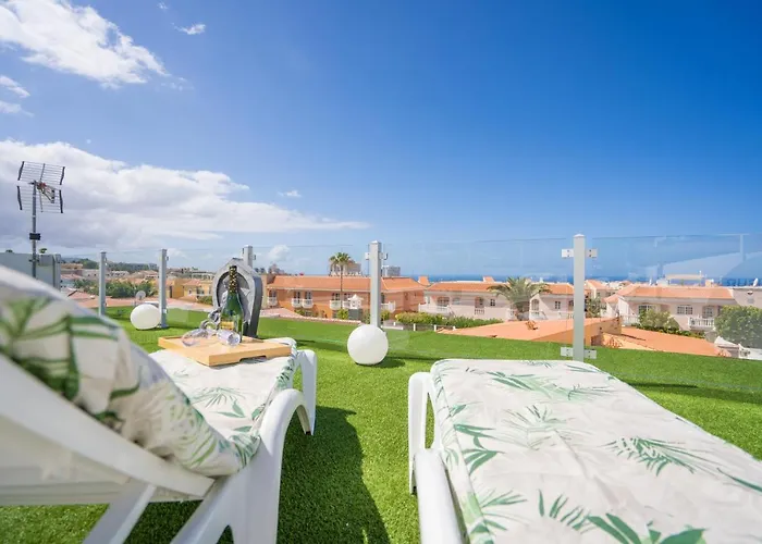 La Laja With 5 Bedrooms And Sea View Willa *