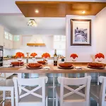 La Laja 5 Bedrooms, Rooftop Terrace Sea View *