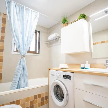 La Laja With 5 Bedrooms And Sea View Villa