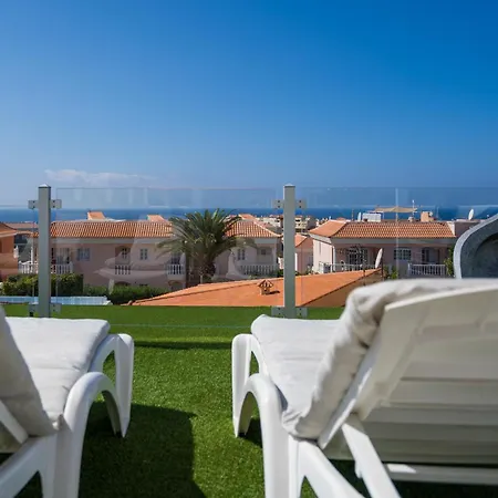 La Laja 5 Bedrooms, Rooftop Terrace Sea View 칼라오살바헤