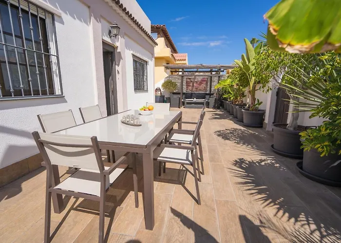 Villa La Laja 5 Bedrooms, Rooftop Terrace Sea View * Callao Salvaje