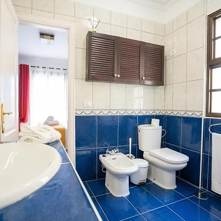 La Laja 5 Bedrooms, Rooftop Terrace Sea View *