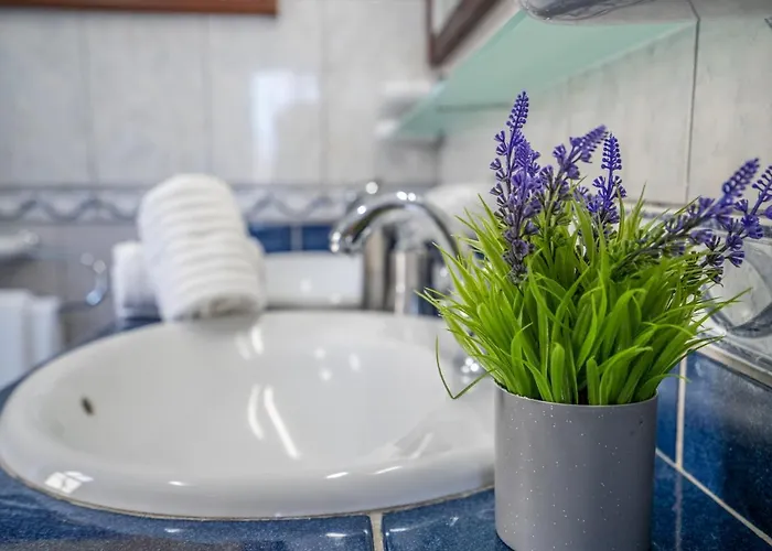 La Laja With 5 Bedrooms And Sea View カジャオ・サルバヘ