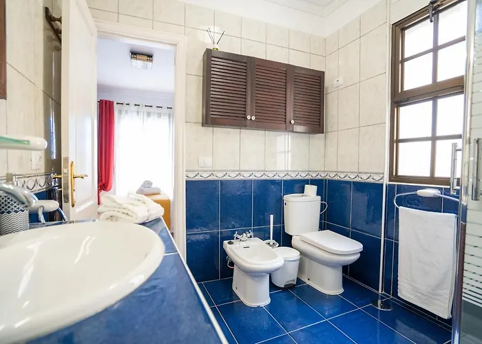 La Laja With 5 Bedrooms And Sea View *