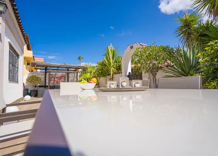 La Laja With 5 Bedrooms And Sea View * カジャオ・サルバヘ